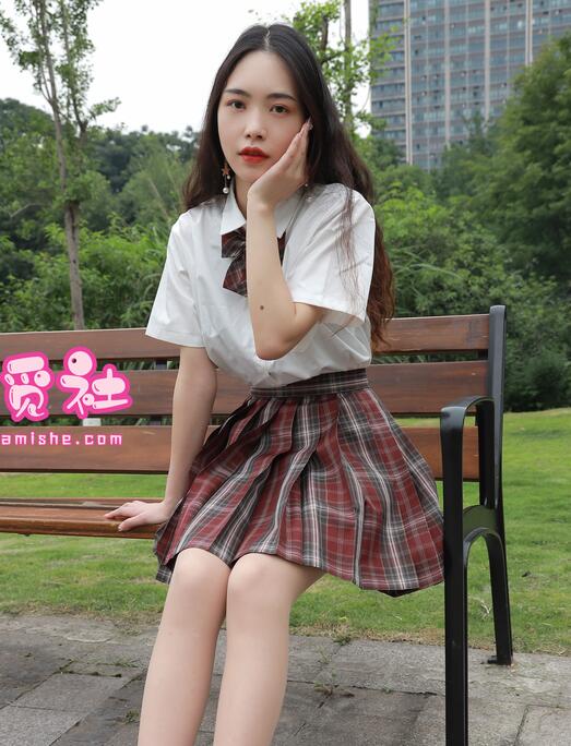 又黄又免费的视频
