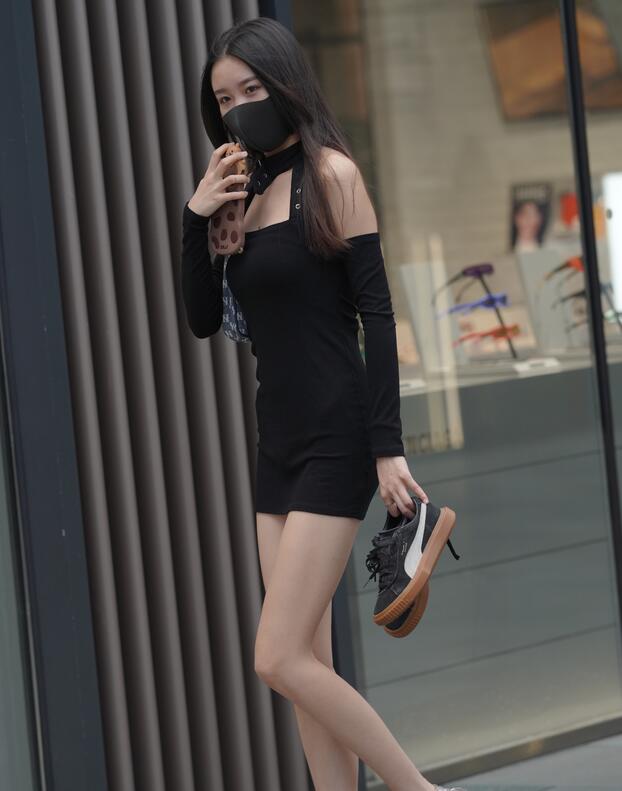新婚夜圆房肉伦H