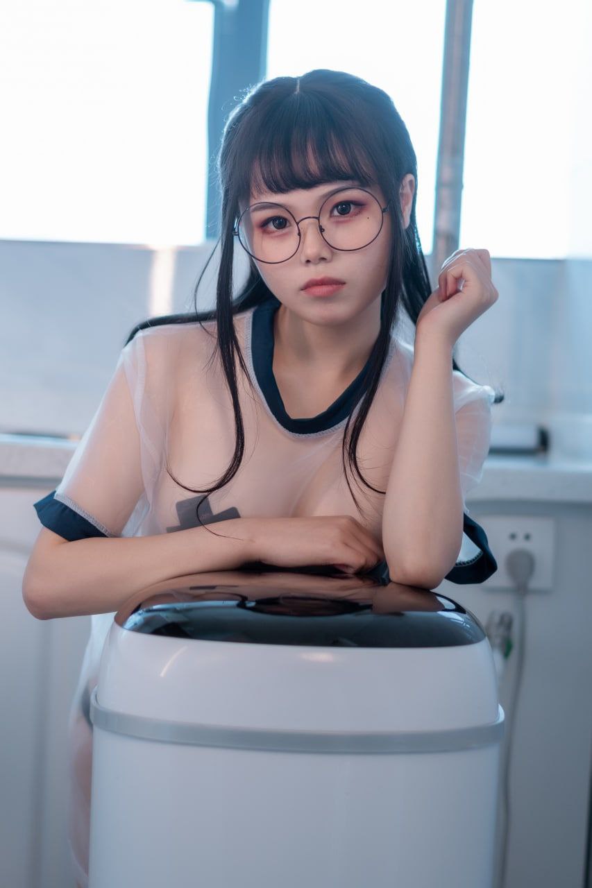 国产片A 同事私密