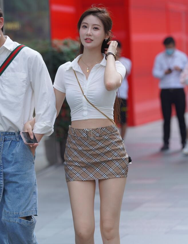 国产JJIZZ女人多水喷水