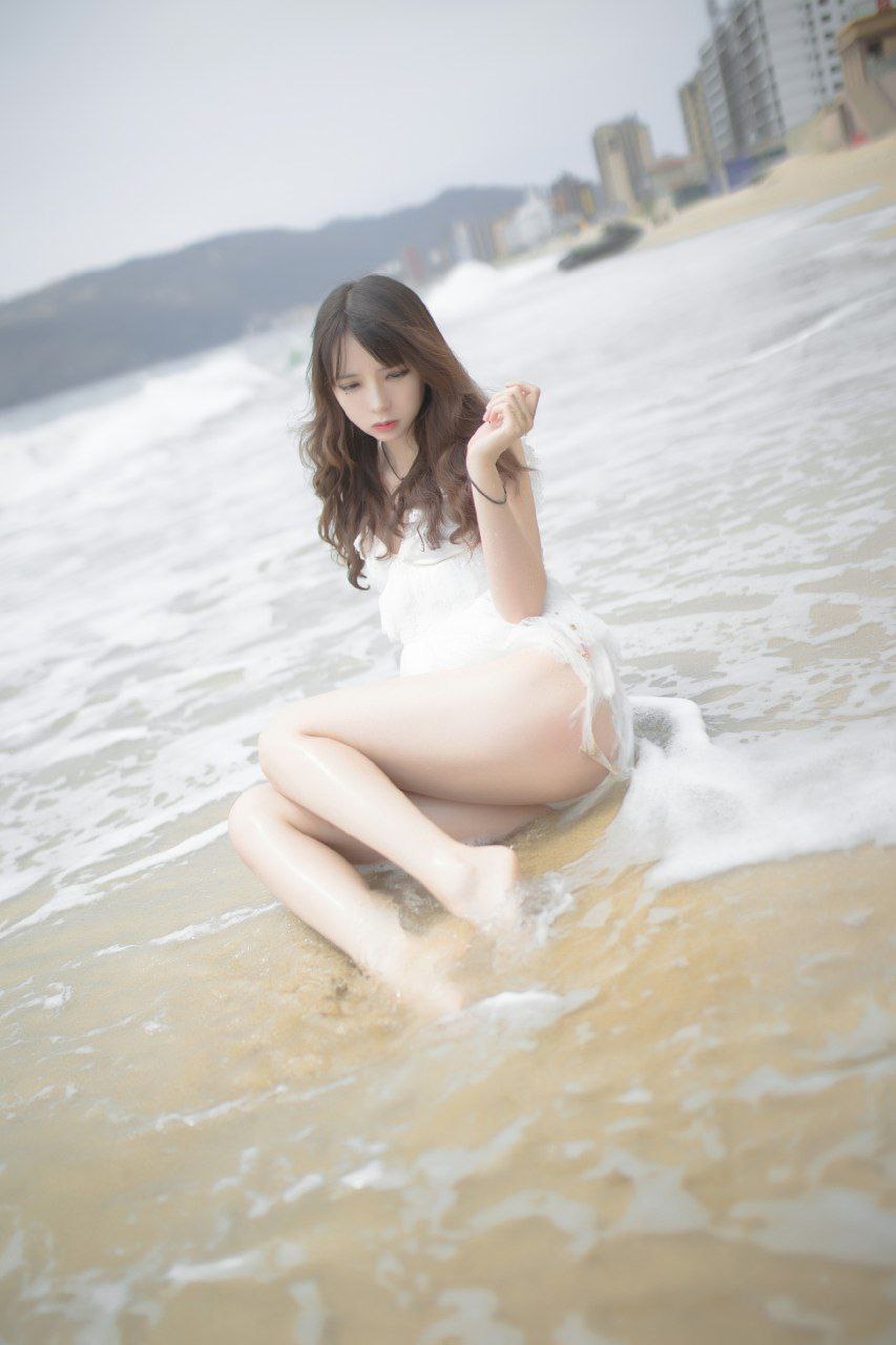 亚洲免费一区