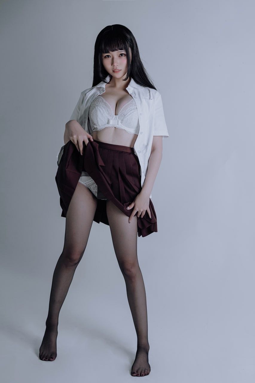 孙俪喜获三胎晋升一家六口