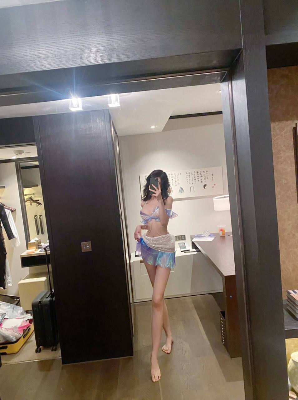 亚洲欧美视频