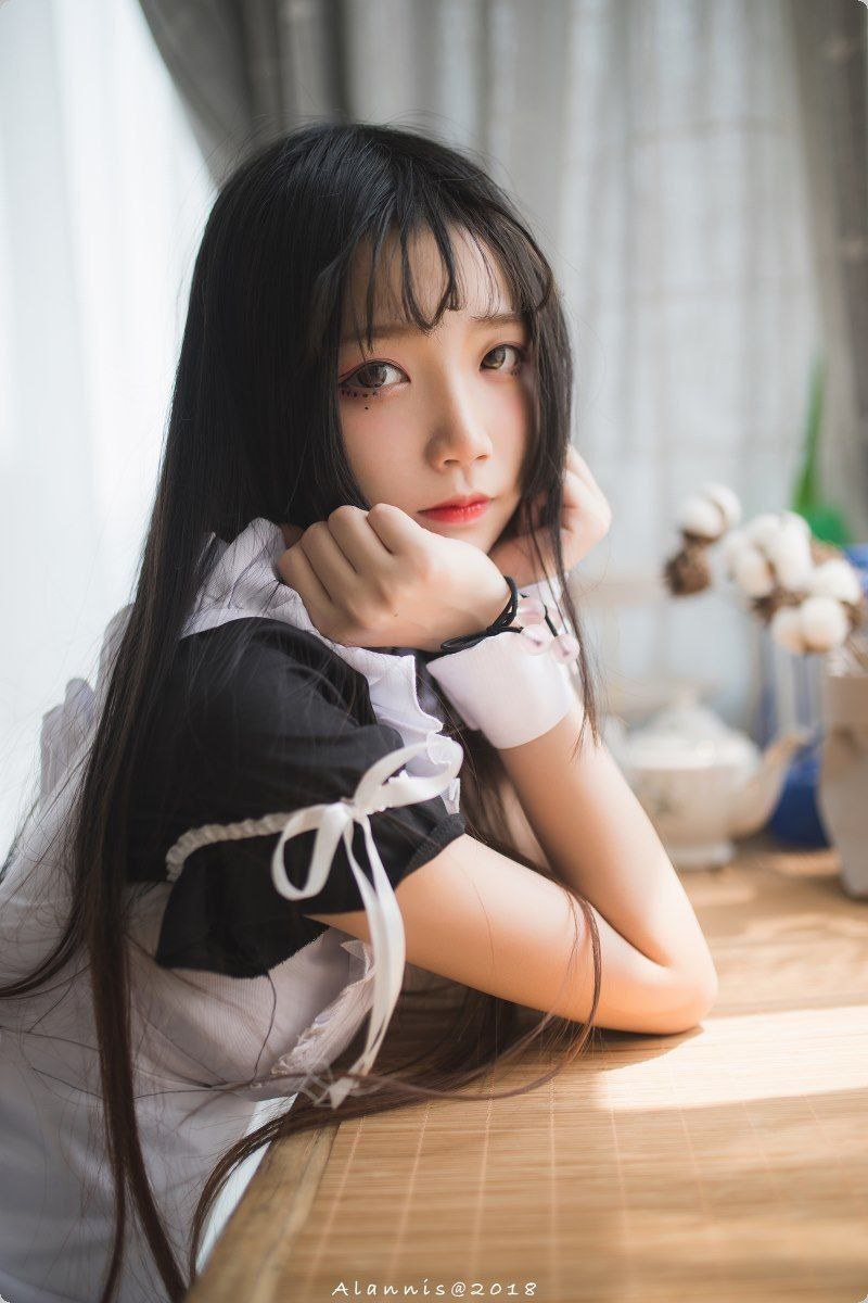 一区二三国产