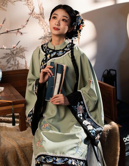 国产午夜玫瑰文案怎么写