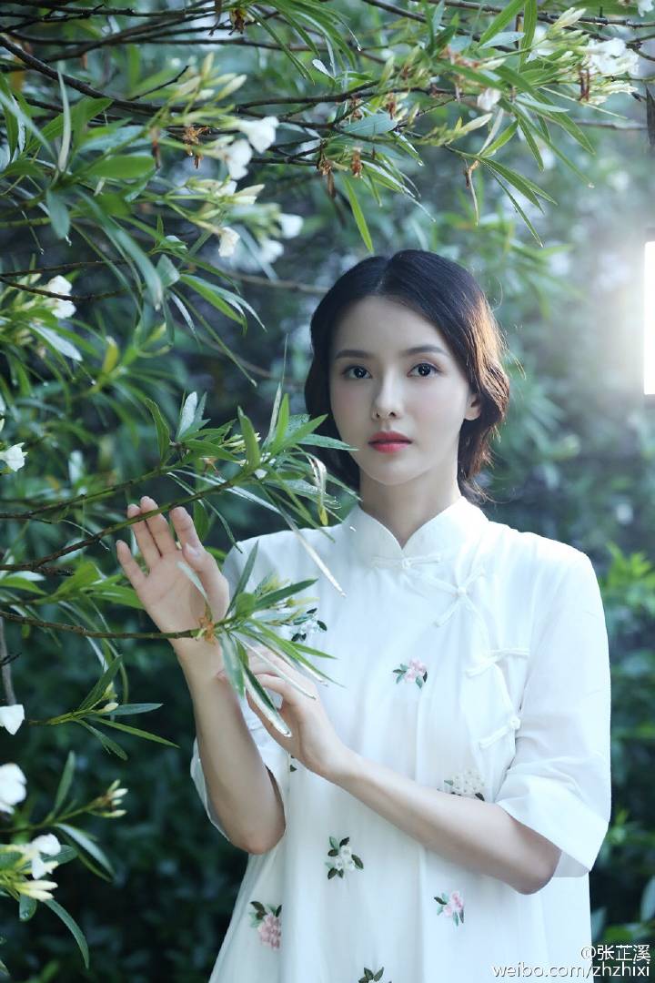 香蕉伊思人在钱国产在线