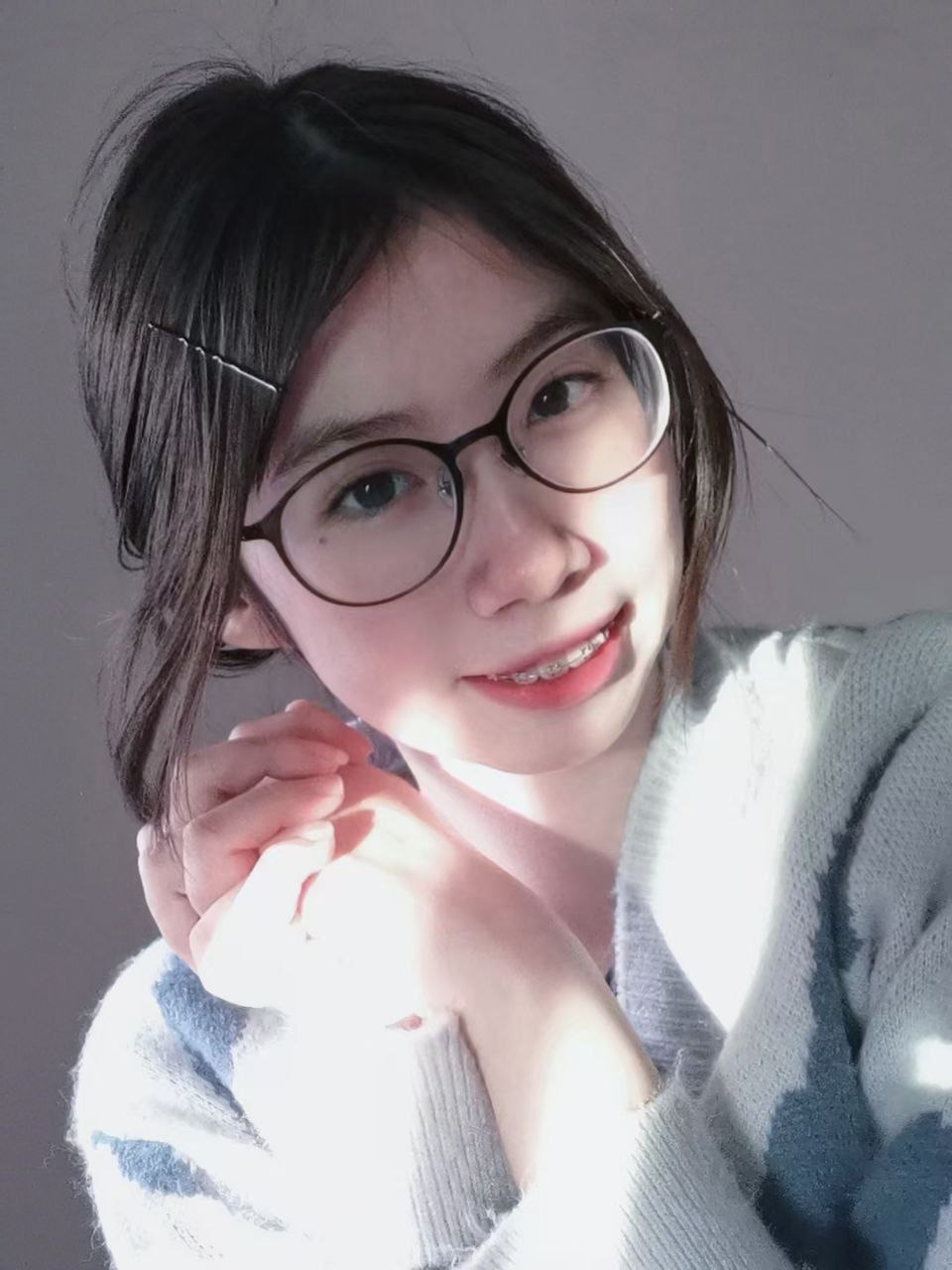 在线亚洲小视频