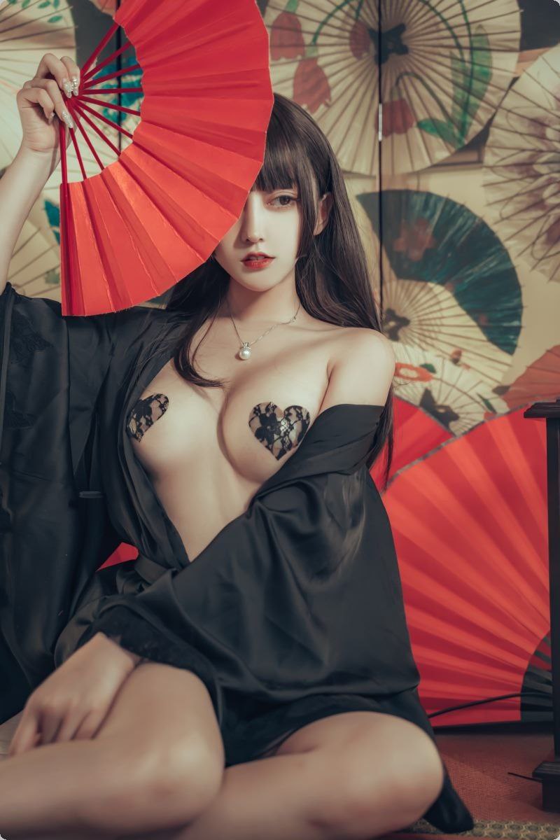 国产午夜探花系列