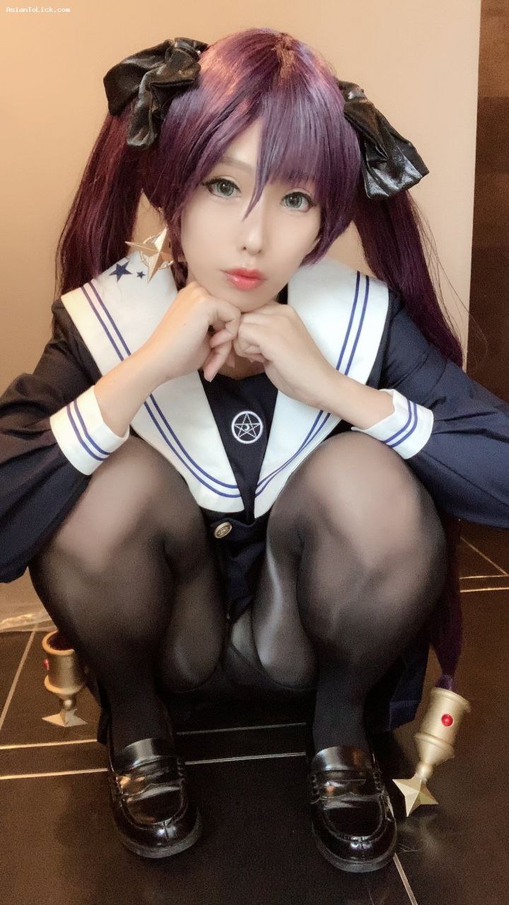 处破高中女校花疼哭了视频
