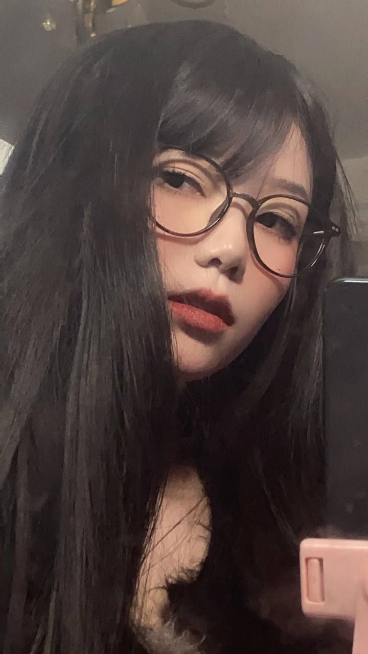女人露p毛视频