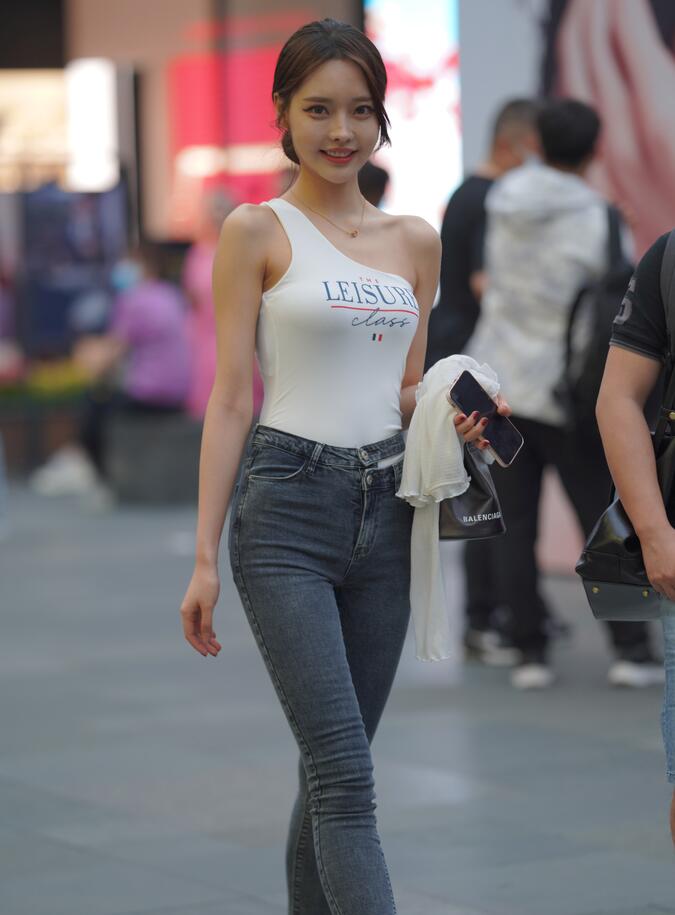 今天高清视频在线观看