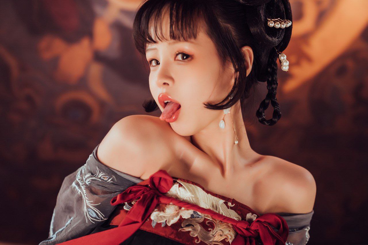殴美男男GAY
