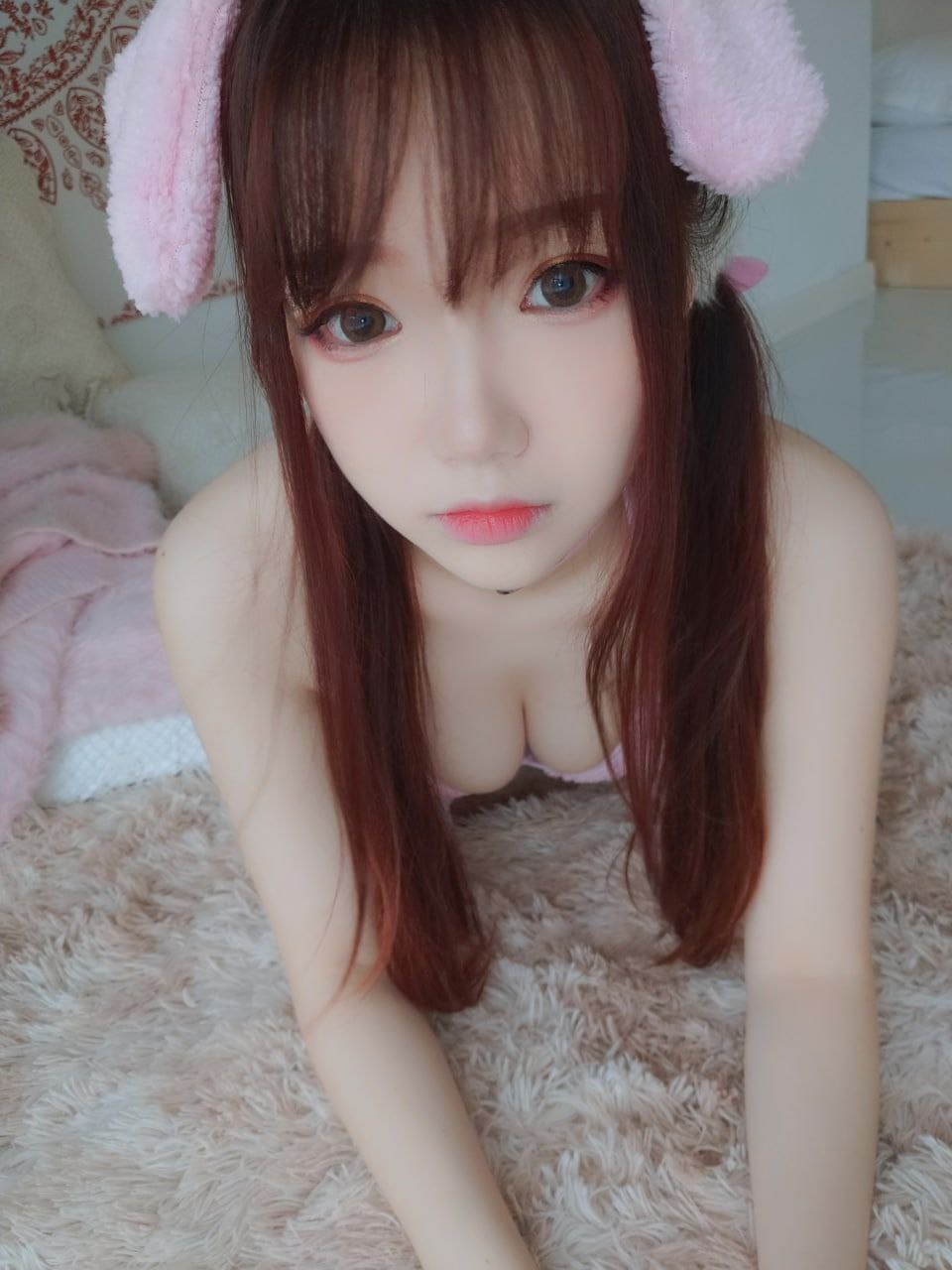 英语老师解开裙子坐我腿中间